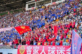 梅西重返训练场展现强劲状态